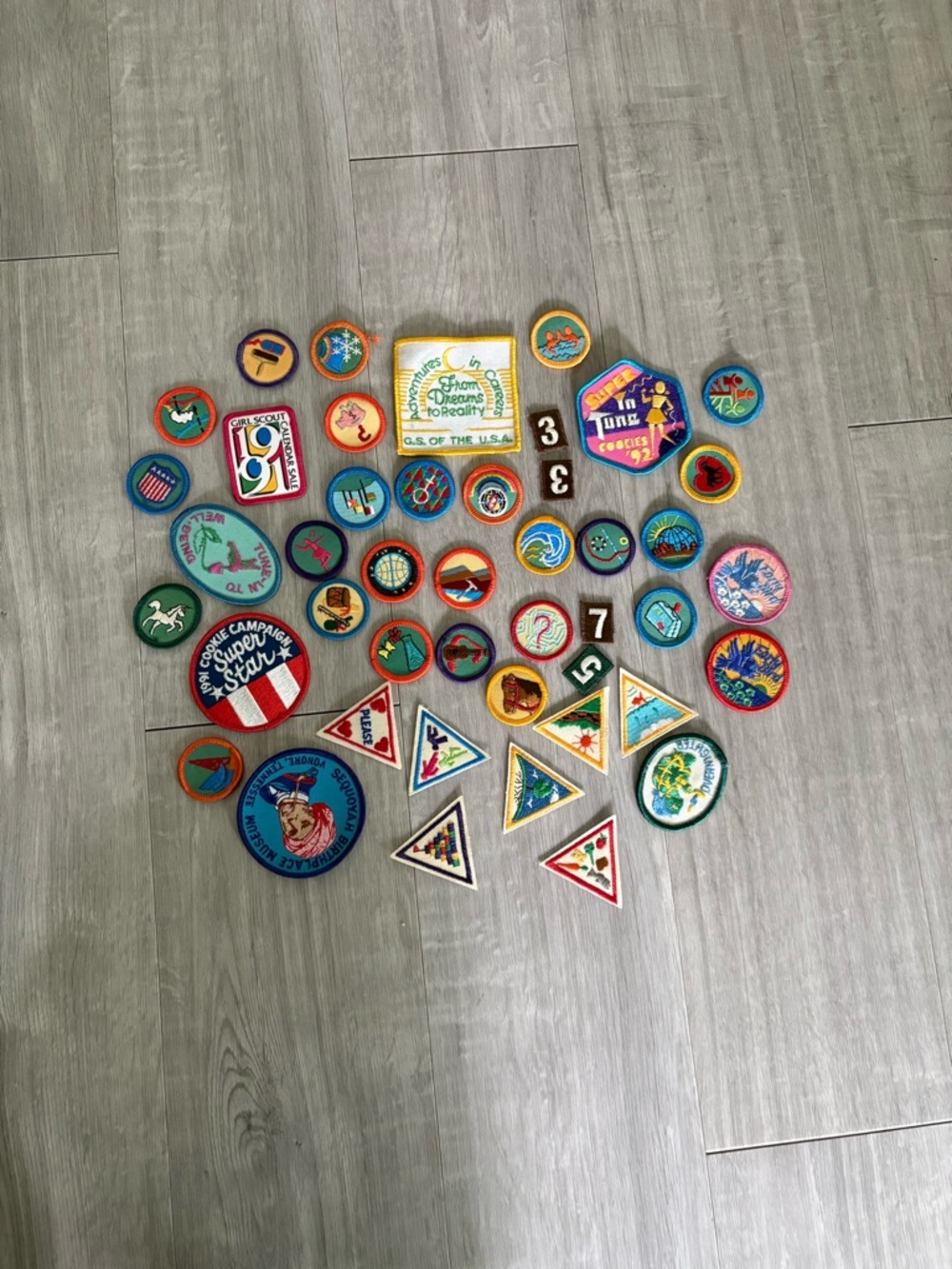 Vintage Girl Scout Boy Scout Patches Badges Badge Lot of 45 Collectible Scouts